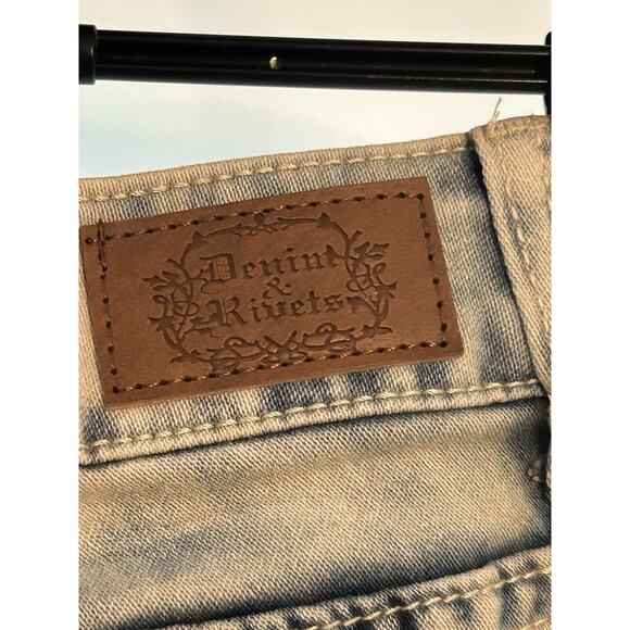 NWT Denim & Rivets Junior's size 7 Acid Wash Distressed Shorts Y2K - Picture 4 of 7